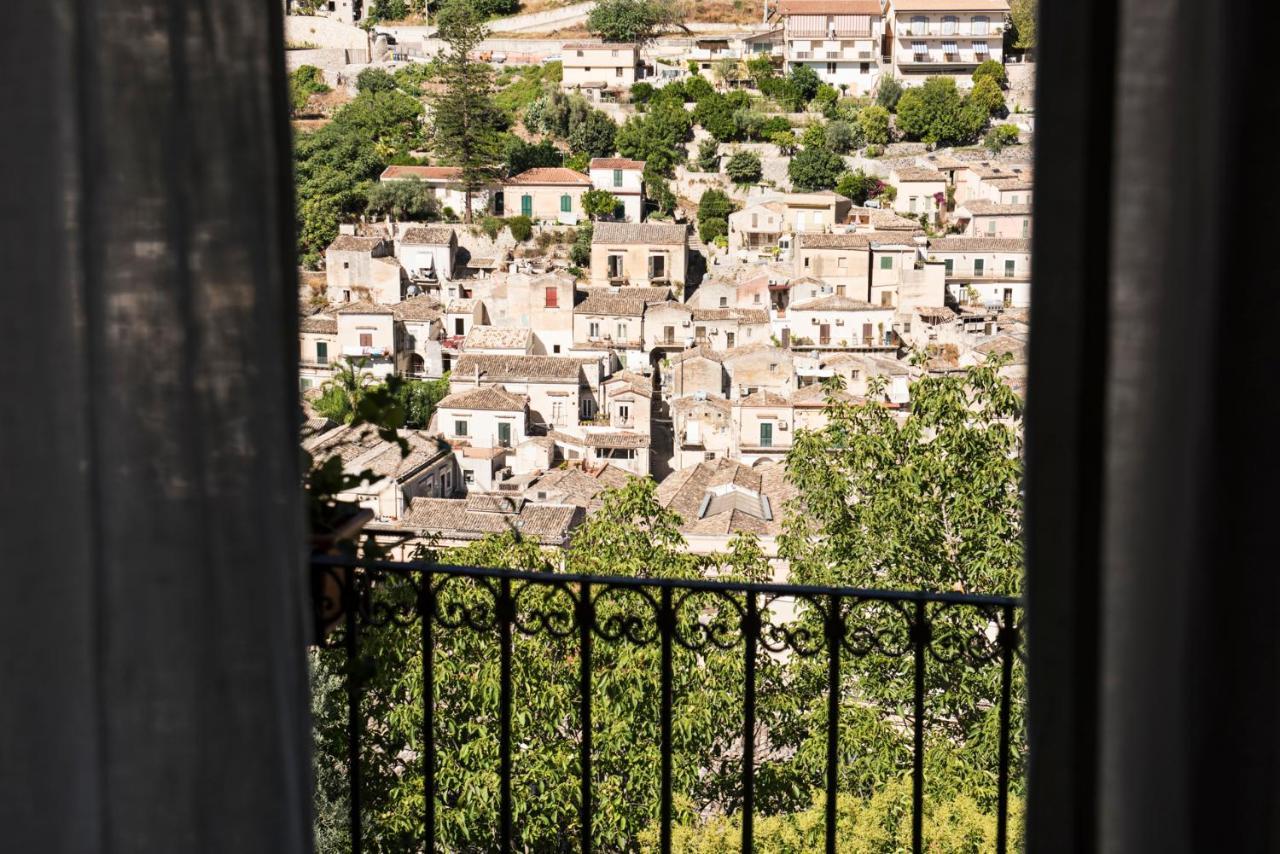 Le Stanze Del Cioccolato Bed & Breakfast Modica Exterior photo